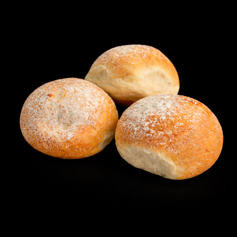 WHITE FLOURED DINNER ROLL MEDIUM 