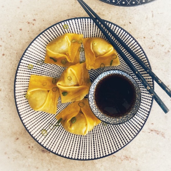 Wonton - Chicken & Lemongrass - 50 pieces finger food_image_Food For Fingers_order now