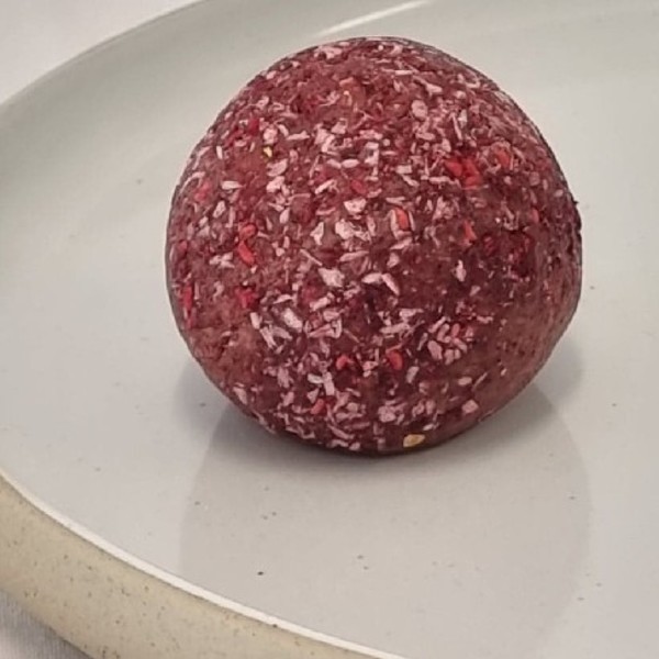 Protein Balls - Raspberry Lemon x 10_image_RAW Earth Dessert_order now