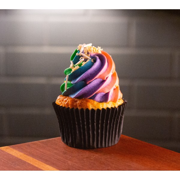 Gluten Free White Chocolate Rainbow Cupcakes (16)