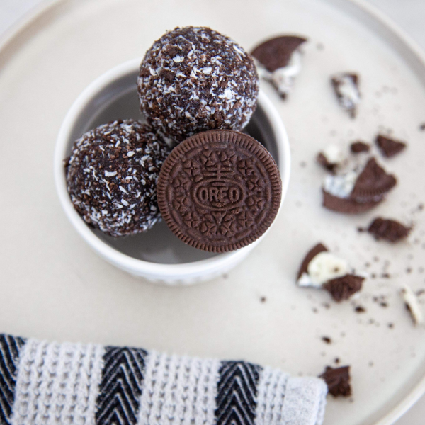 Oreo Protein Balls (Vegan) (49 balls)_image_Snack Whey_order now