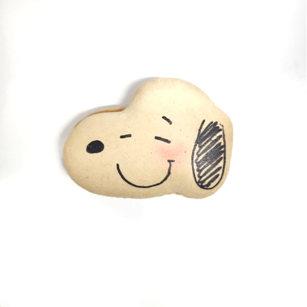 (GF) Snoopy Macaron- Salted Caramel (15 Pieces)_image_Fatcaron_order now