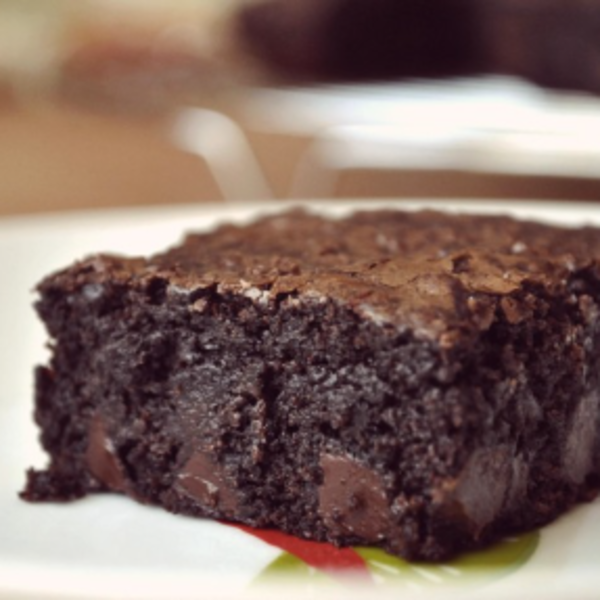 Plain Brownie slab (tray of 20)_image_Fatboi Brownies_order now