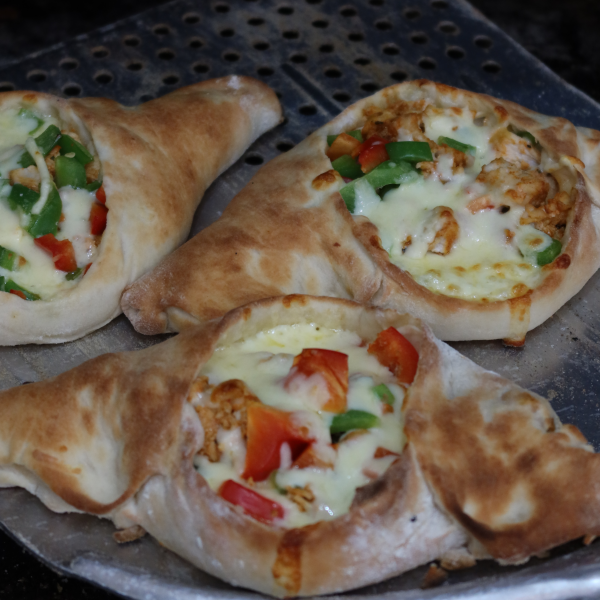 CHICKEN BOAT (EACH)_image_Nouha’s Bakery_order now